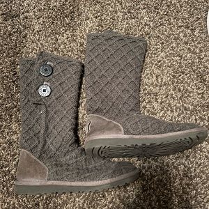 Ugg size 4